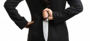 Los peores traidores del régimen… viven del régimen (o a la traición le llaman ‘El Mitzy’)