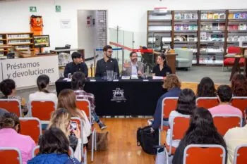 En la Ibero Puebla, académicos llaman a juventudes a no ser presa del fascismo