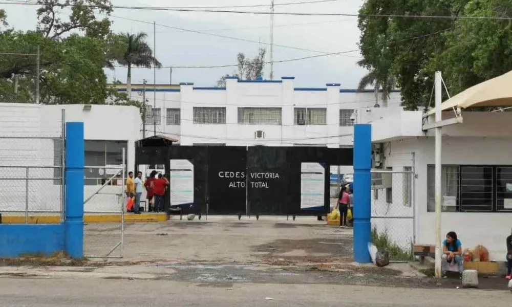 Encuentran muertos en su celda a tres líderes del Cártel Del Golfo