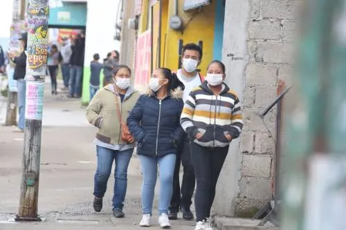 Suspenden clases en 77 planteles de Puebla por fuga de gas