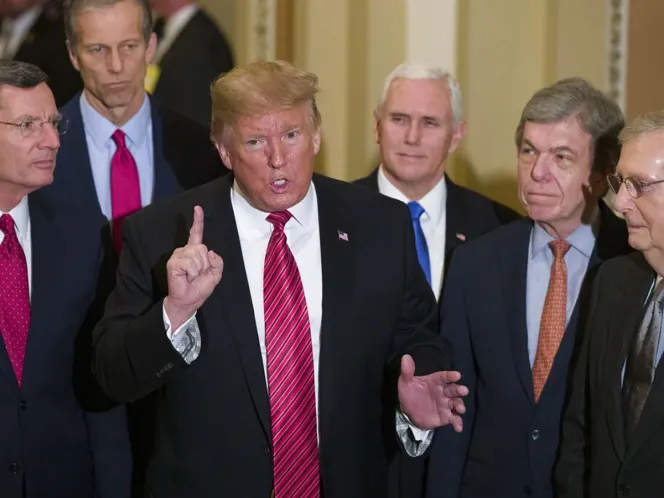 Trump ataca a Mitch McConnell y se ahonda el conflicto entre los dos republicanos