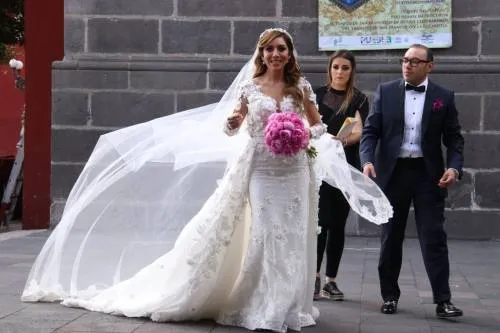 Boda de César Yáñez y Dulce Silva congrega a Morenista