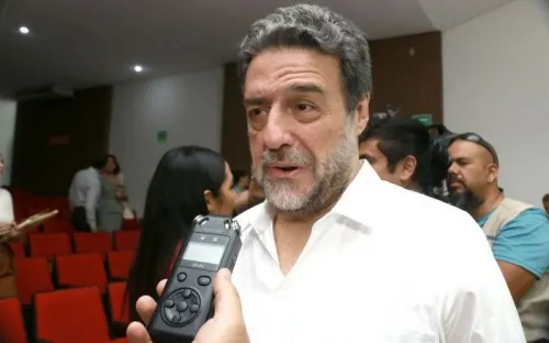 Analizan posibilidad de dotar de recursos extraordinarios a las escuelas normales