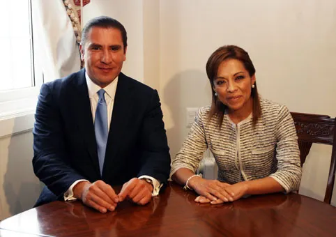 RMV se reúne con Vázquez Mota en la ciudad de México