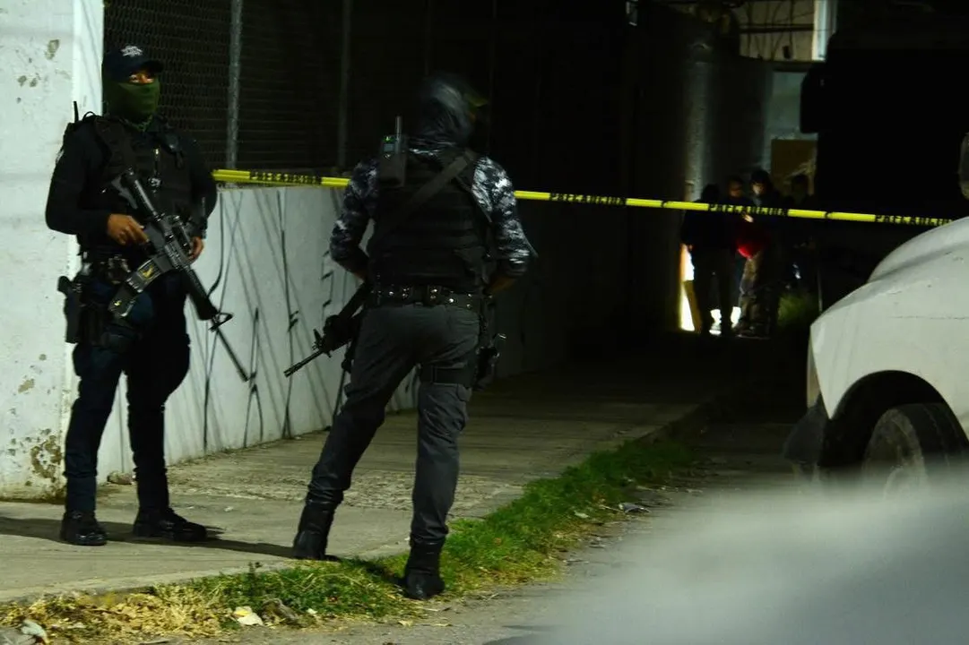 Hallan 10 cuerpos en rancho de Texcalapa; había menores y una lactante
