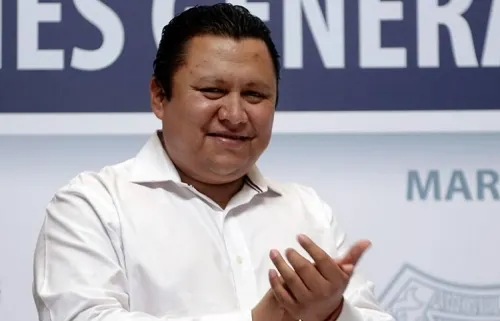 Tras crisis sindical, asesoran a Gonzalo Juárez abogados de Tony Gali y Luis Cordero