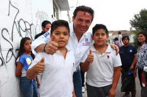 Trauwitz recorrió la Unidad Guadalupe y Granjas San Isidro