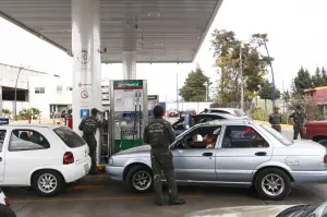 En febrero, la gasolina Magna y el diésel no bajarán de precio