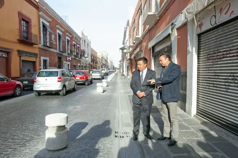 Anuncian colocación de guardapeatones en el centro histórico