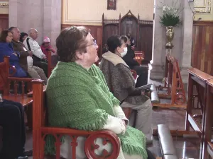 Denuncian venta de falsos boletos en redes sociales para eventos del Papa