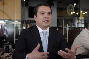 Nombra Panal a Gerardo Islas delegado en cuarta circunscripción