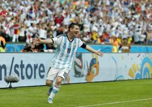 Messi lidera a Argentina a triunfo 3-2 contra Nigeria