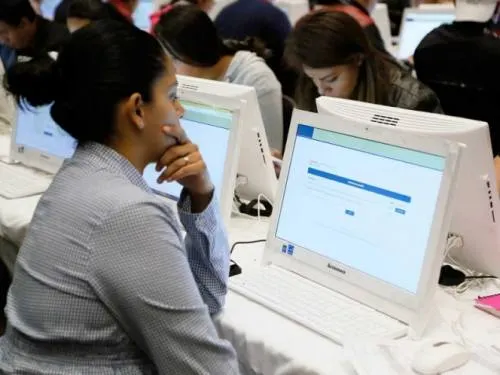 SEP alista capacitación para más de 600 mil docentes en 2018