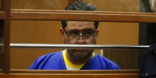 Aplazan al 21 de junio acusación formal contra Naasón Joaquín García