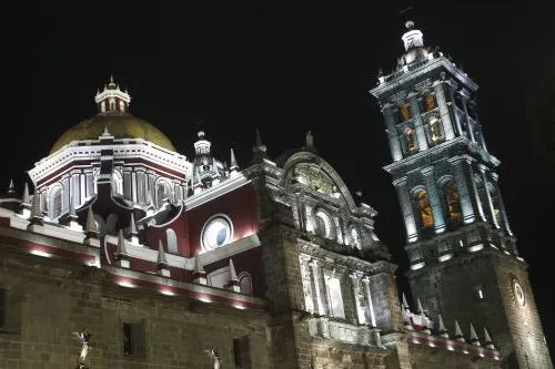 Temblor causa fisuras en la Catedral y el templo de San Agustín