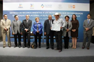 Puebla, pionero en desarrollo de programas estatales