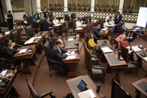 Congreso da luz verde a iniciativas del Ejecutivo estatal