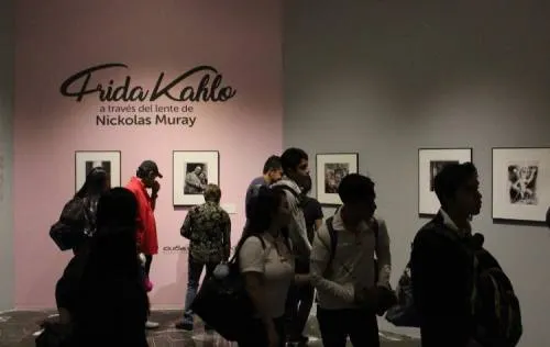 La exposición “Frida Kahlo a través de la lente de Nickolas Muray” llega a su fin