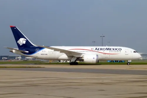 Aeroméxico despedirá a 616 sobrecargos ante crisis por Covid