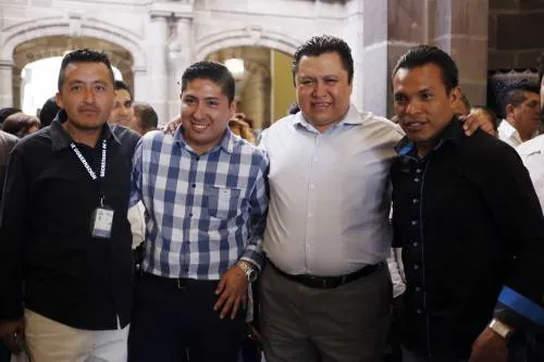 Líder sindical rechaza que use su puesto como trampolín político, pero no se descarta