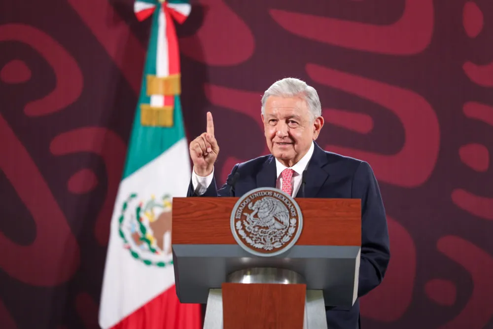 AMLO - Ayotzinapa