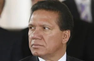 Se ampara Arango García contra multa de 19 mil mdp