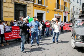 Transportistas vuelven a marchar en Puebla en contra de la Verificación Vehicular