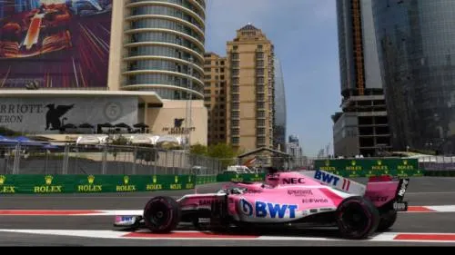 Checo Pérez, tercero en los primeros entrenamientos libres de Bakú