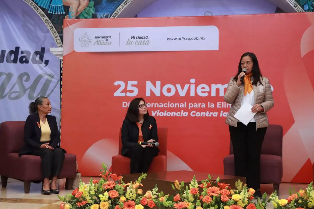 Ariadna Ayala conmemora Día Internacional De La Eliminación De La Violencia Contra La Mujer