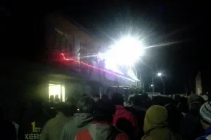 Intentan linchar a tres ladrones menores de edad en Tianguismanalco