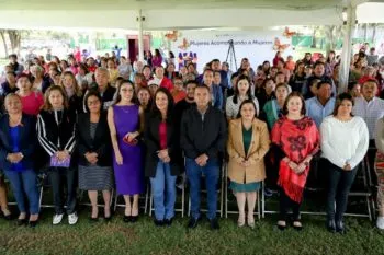 Conmemora Ayuntamiento de San Andrés Cholula el 25N con ponencia “Mujeres acompañando mujeres”