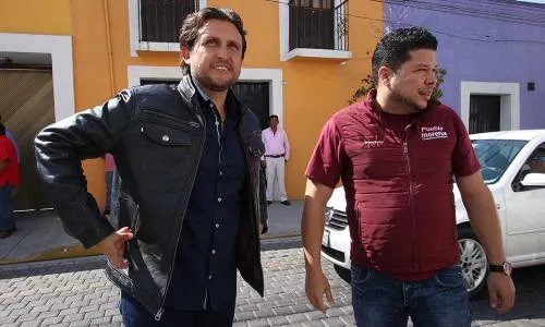 En Puebla, Todo Pasa: Hasta la Ciruela Pasa