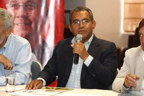 Seguiremos con una campaña austera, sin derroche de dinero: Jiménez
