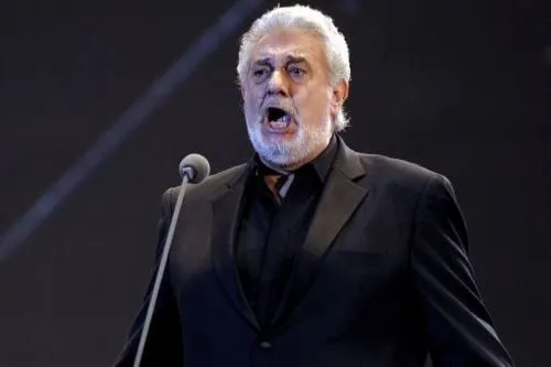 Plácido Domingo, tranquilo, sano y bien de la voz para presentarse ante poblanos