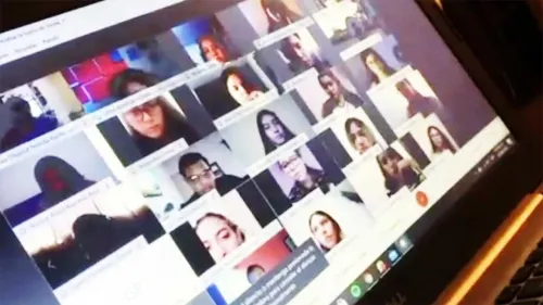 Por “Maltrato” Suspenden a Maestra en Durango