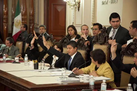 Aprueba Cabildo poblano información para Programas Presupuestarios 2013