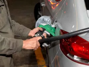 En marzo inicia la liberación de precios de las gasolinas: Comisión Reguladora