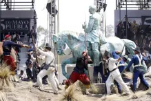 Colorido y alegría cubrieron al Desfile del 5 de Mayo