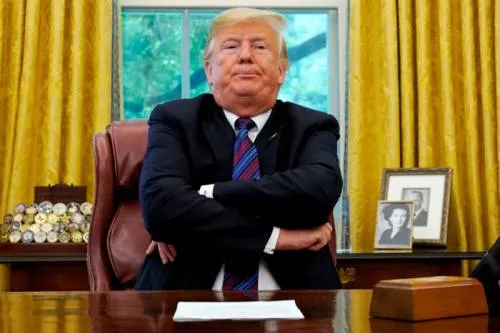 Trump insiste en que México pagará fácilmente por el muro en la frontera