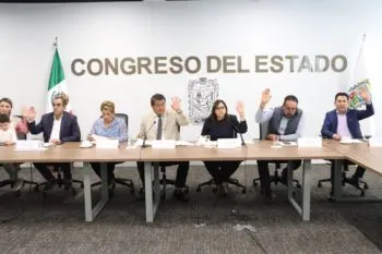 Avala Comisión del Congreso de Puebla Leyes de Ingresos de 42 municipios para el Ejercicio Fiscal 2026