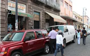 Rescatan a 14 mujeres durante operativo en burdel