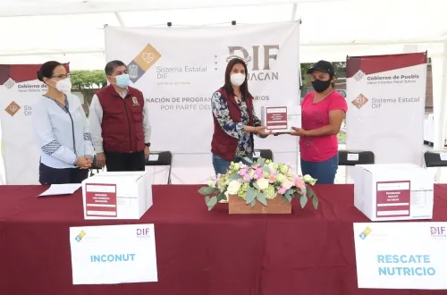 En Tehuacán, SEDIF da continuidad a programas alimentarios