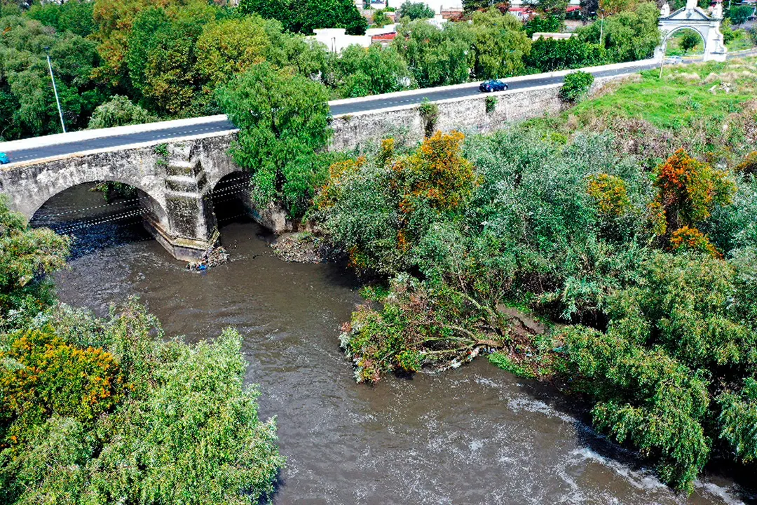 Puente De Mexico Rio Atoyac