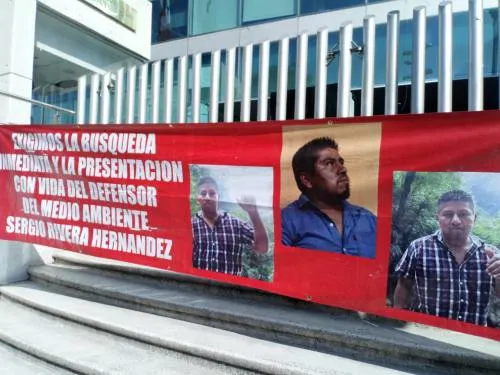 Familiares de activista desaparecido exigen a la Fiscalía su búsqueda