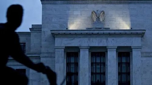 Fed muestra cautela en tasas, mercados ven bajas para 2020