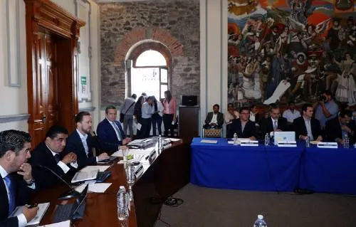 Se fortalecen acciones a favor de la tranquilidad de los poblanos en la Mesa de Seguridad y Justicia