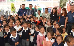 Coordinados, San Pedro y Conafe entregan apoyos