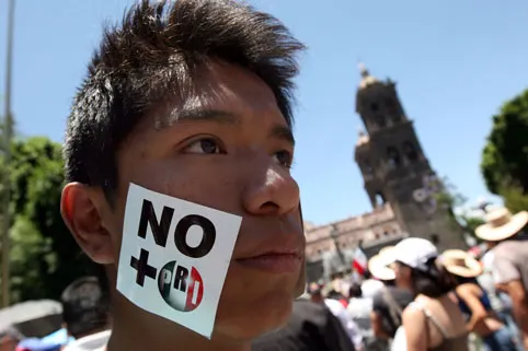 Miles protestan contra Enrique Peña Nieto