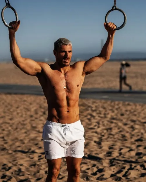 Chris Appleton, el sexy estilista de las estrellas