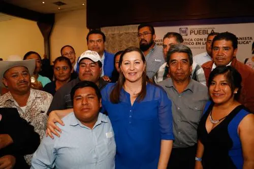 Desde Acción Nacional debemos garantizar gobiernos cercanos, transparentes y honestos: Martha Erika